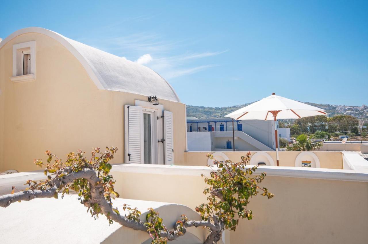 Veldi Art - Kamari Beach Apartment Fíra Kültér fotó